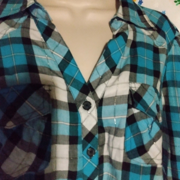 Care N Sport Long Sleeve Shirt, sz 1X,  Black Blue flap front pockets, pre-owned - Picture 8 of 9